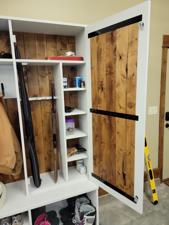 Gun Cabinet in 8' Hall Bench