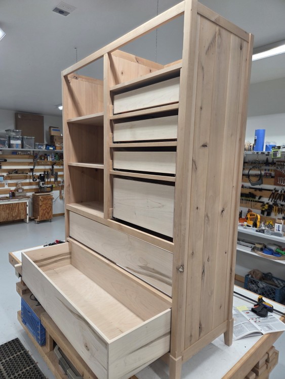 Cabinet w/ Drawers