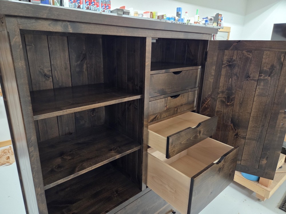 Finished Cabinet (complete)